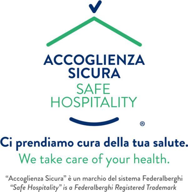 Via Marsaglia Rooms Sanremo Bagian luar foto